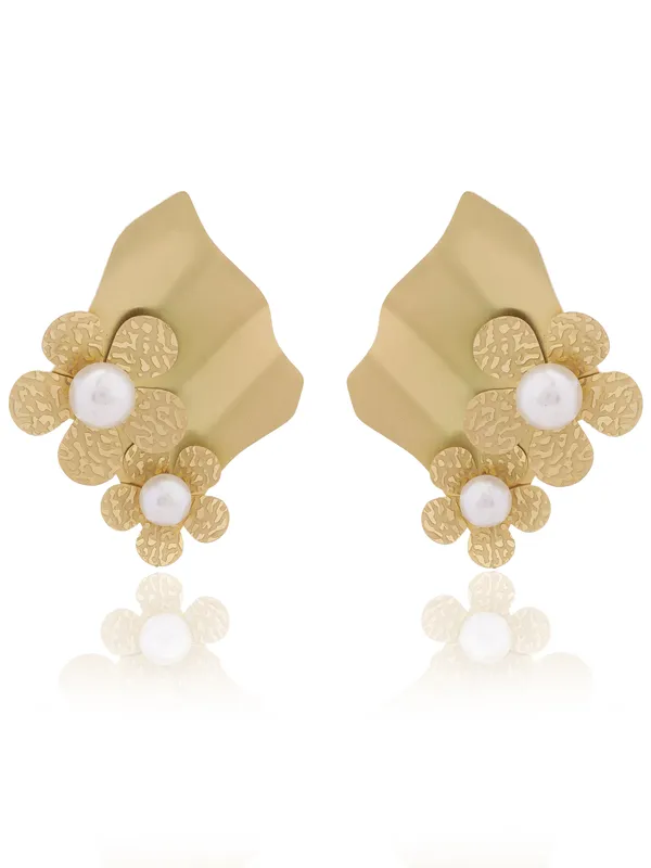 Golden_Premium_&_Elegant_Earrings_For_Women