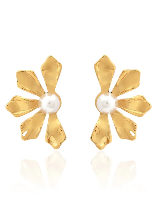 Golden_Premium_&_Elegant_Earrings_For_Women