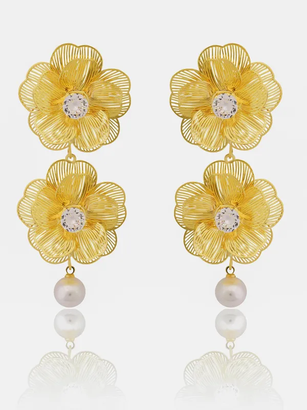 Golden_Premium_&_Elegant_Earrings_For_Women