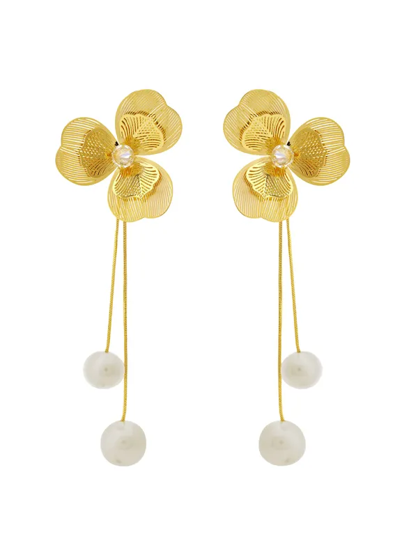 Golden_Premium_&_Elegant_Earrings_For_Women