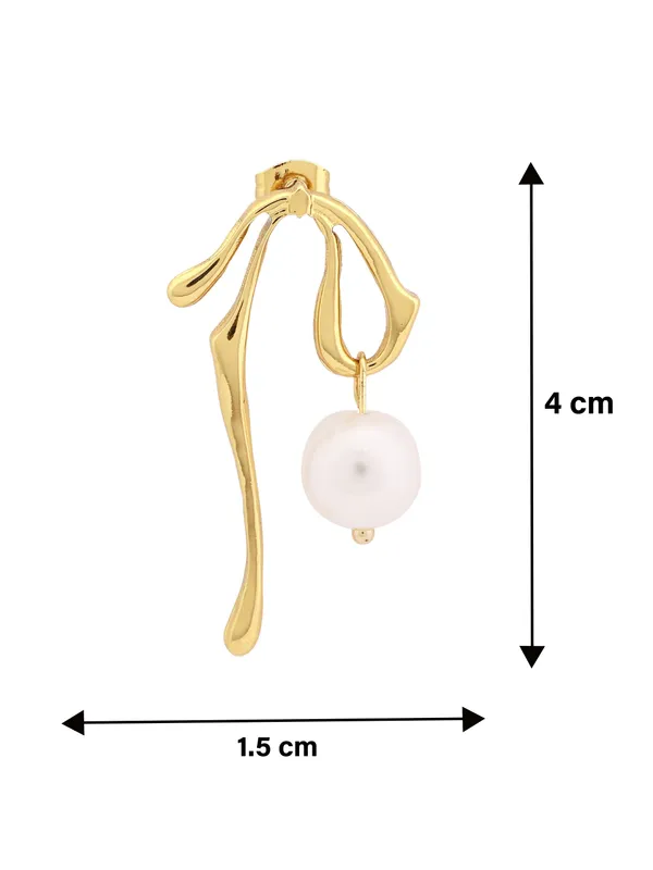 Golden_Premium_&_Elegant_Earrings_For_Women