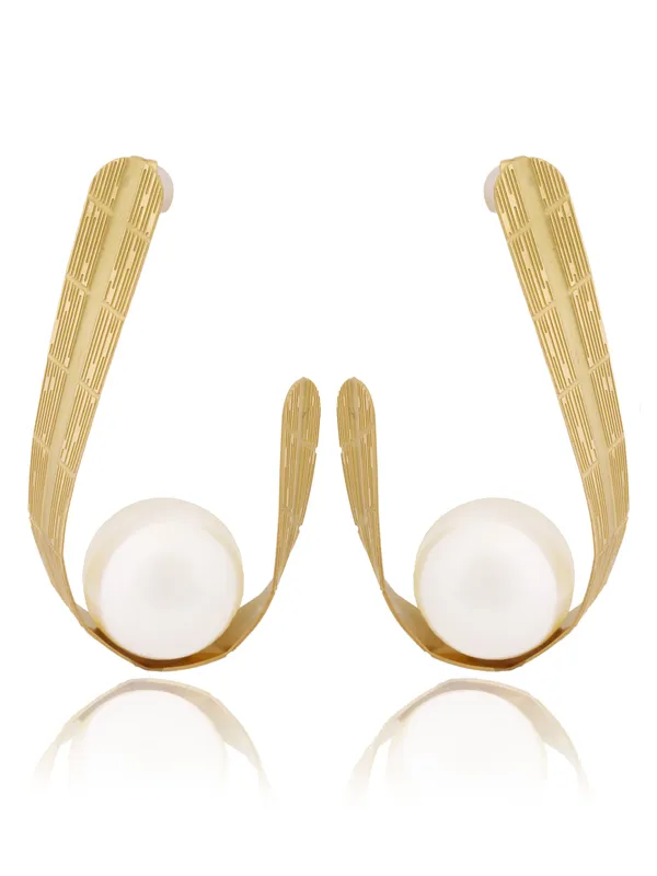 Golden_Premium_&_Elegant_Earrings_For_Women