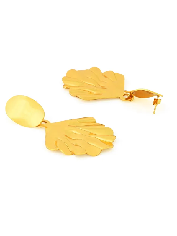 Golden_Premium_&_Elegant_Earrings_For_Women
