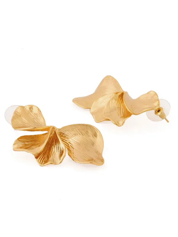 Golden_Premium_&_Elegant_Earrings_For_Women