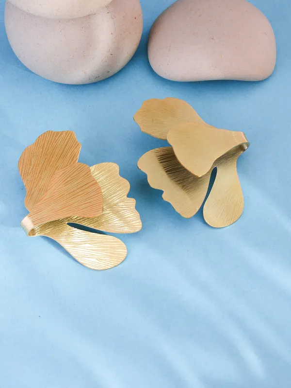 Golden_Premium_&_Elegant_Earrings_For_Women