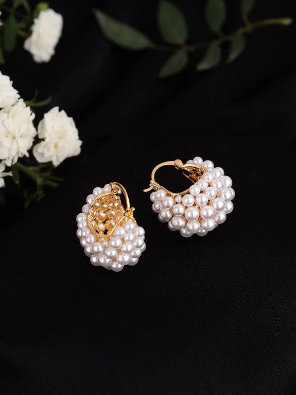 Golden_Premium_&_Elegant_Earrings_For_Women
