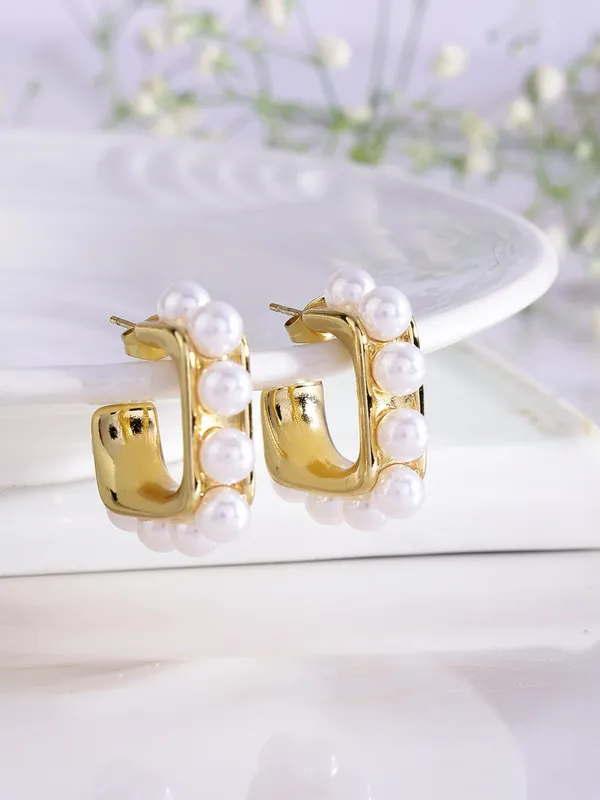 Golden_Premium_&_Elegant_Earrings_For_Women