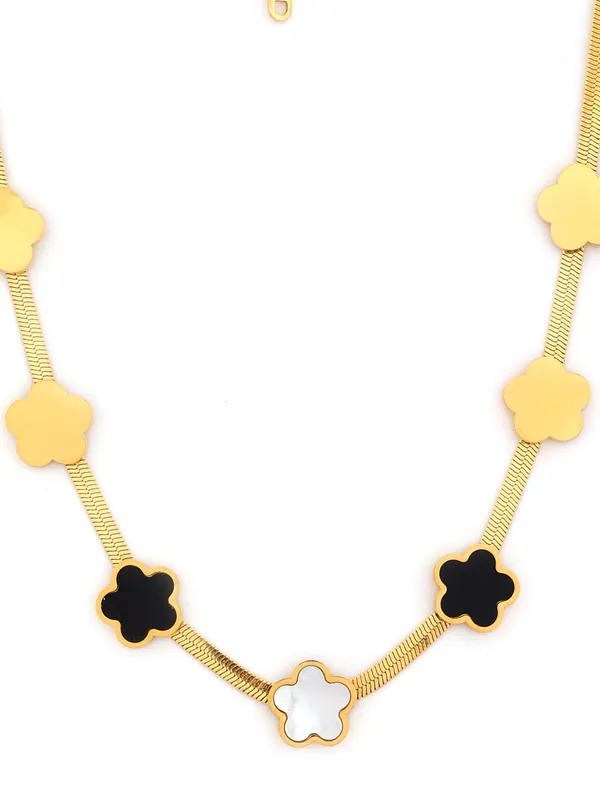 Golden_Premium_&_Elegant_Necklace_For_Women