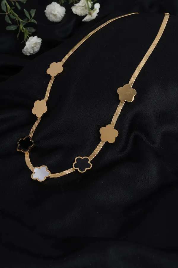 Golden_Premium_&_Elegant_Necklace_For_Women