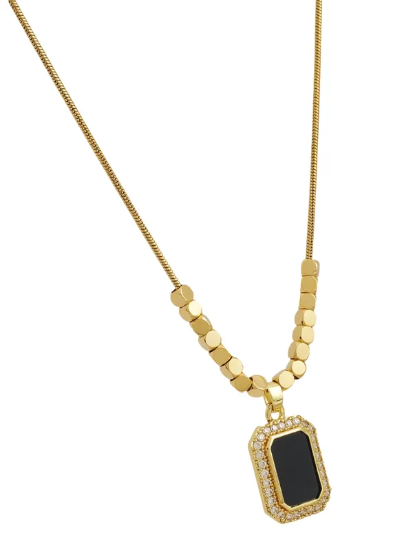 Golden_Premium_&_Elegant_Necklace_For_Women