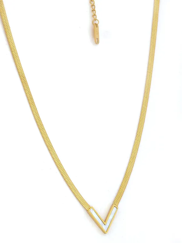 Golden_Premium_&_Elegant_Necklace_For_Women