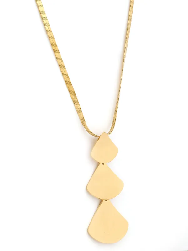 Golden_Premium_&_Elegant_Necklace_For_Women