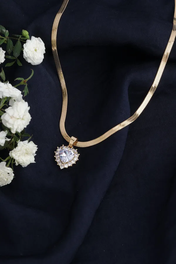 Golden_Premium_&_Elegant_Necklace_For_Women