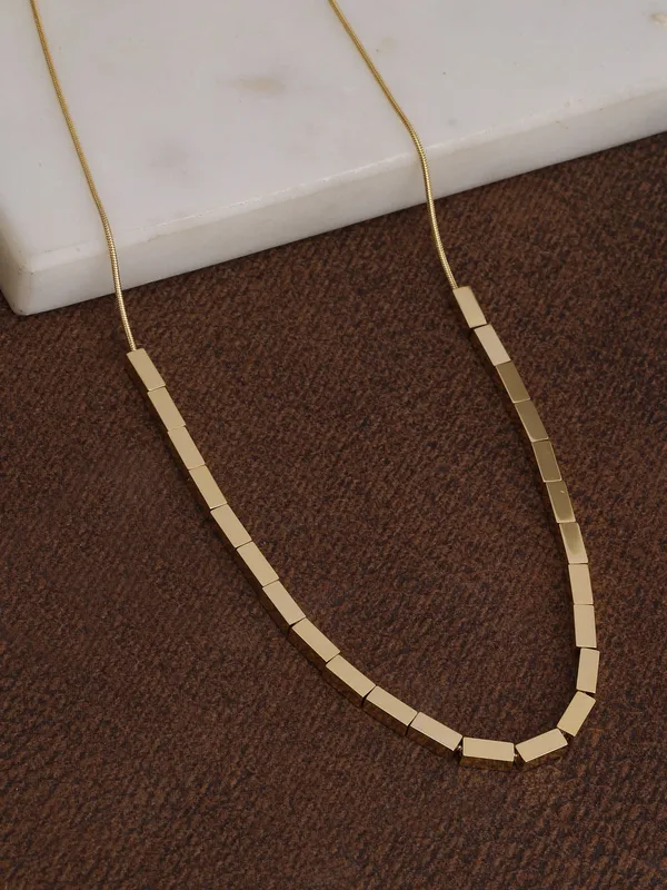 Golden_Premium_&_Elegant_Necklace_For_Women