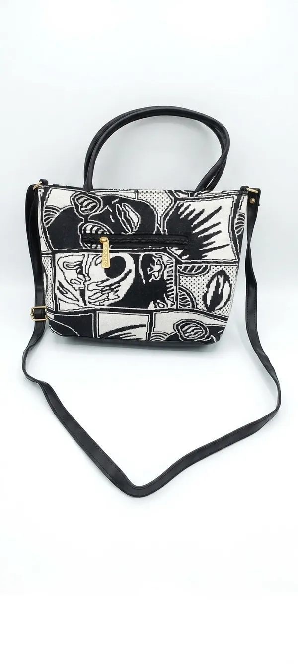 Classic_Black_and_White_Houndstooth_Canvas_Tote_Bag_with_Faux_Leather_Trim_and_Gold-Tone_Details