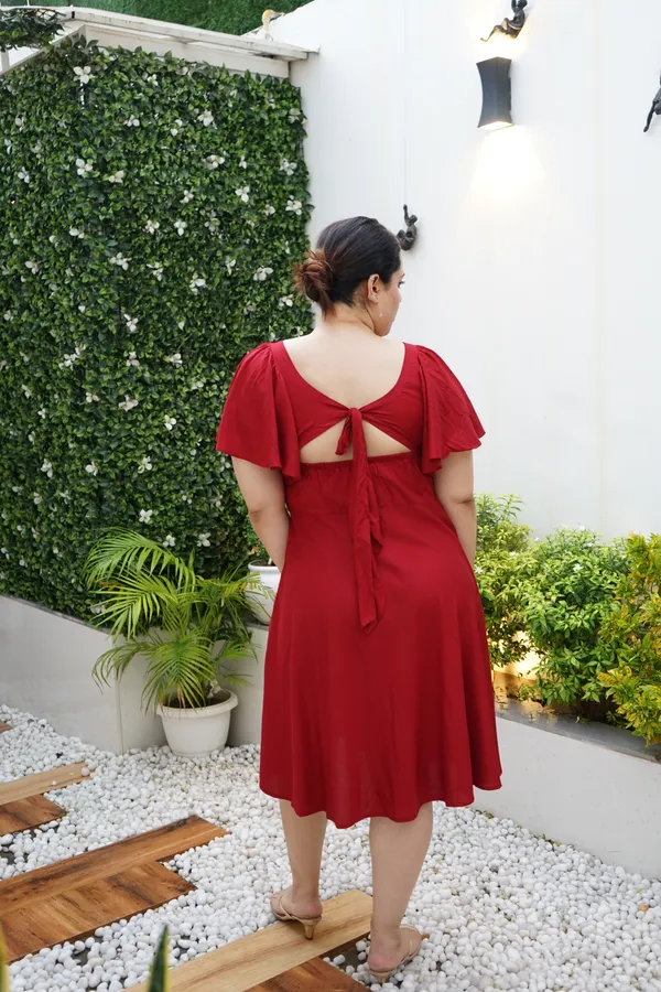 Maroon_Cotton_Rayon_Unapologetic:_Backless_Shift_Dress_For_Women