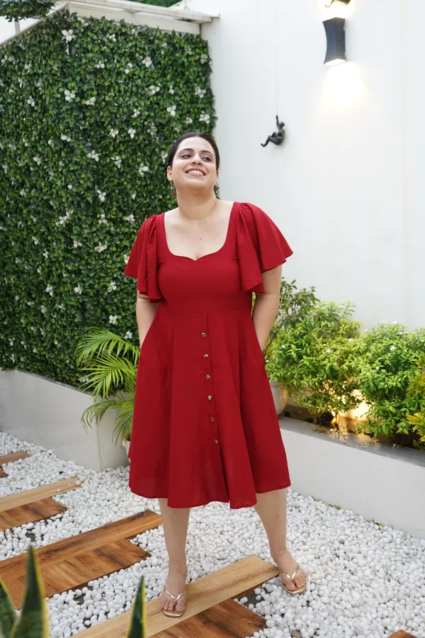 Maroon_Cotton_Rayon_Unapologetic:_Backless_Shift_Dress_For_Women