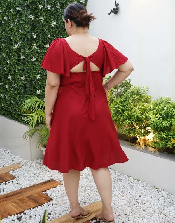 Maroon_Cotton_Rayon_Unapologetic:_Backless_Shift_Dress_For_Women