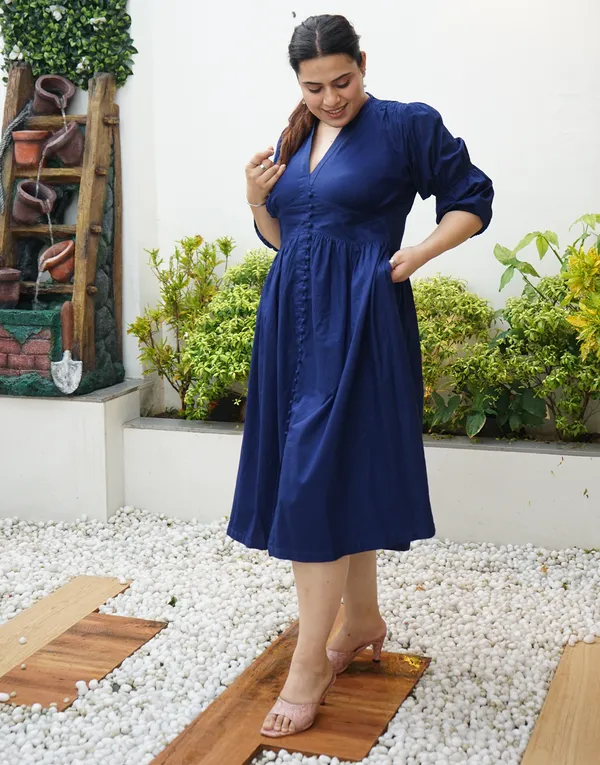 Navy_Blue_Cotton_Command:_Balloon_Tiered_Midi_Dress_For_Women