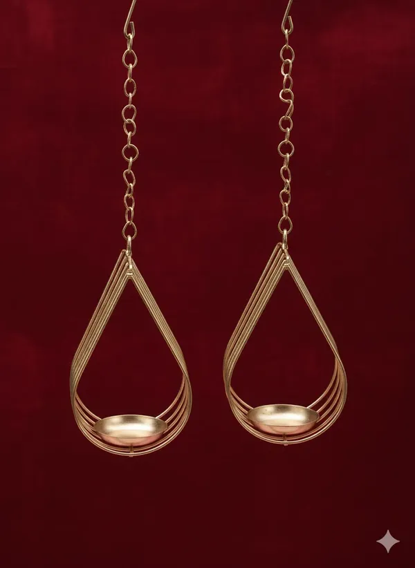 A_beautiful_Drop_Shape_Metal_T-light_hanging_Holder_in_Gold_Color_set_of_2_Pc