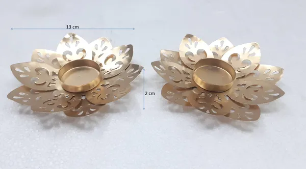 Flower_Shape_Metal_T-light_Holder_Cut_work_in_Gold_Color_Set_of_2_Pc