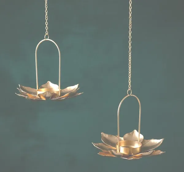 A_Handmade_flower_shape_Metal_T-Light_Holder_with_adjust_able_Chain_for_Height_of_your_choice_in_Gold_Color_Set_of_2_Pc_