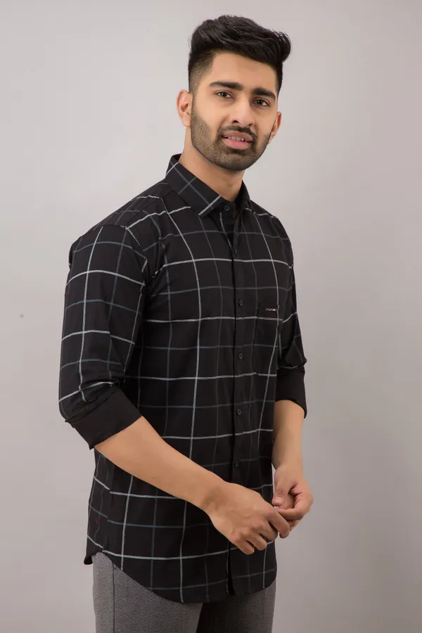 Black_Cotton_Blend_Checkered_Regular_Fit_Shirt_For_Men