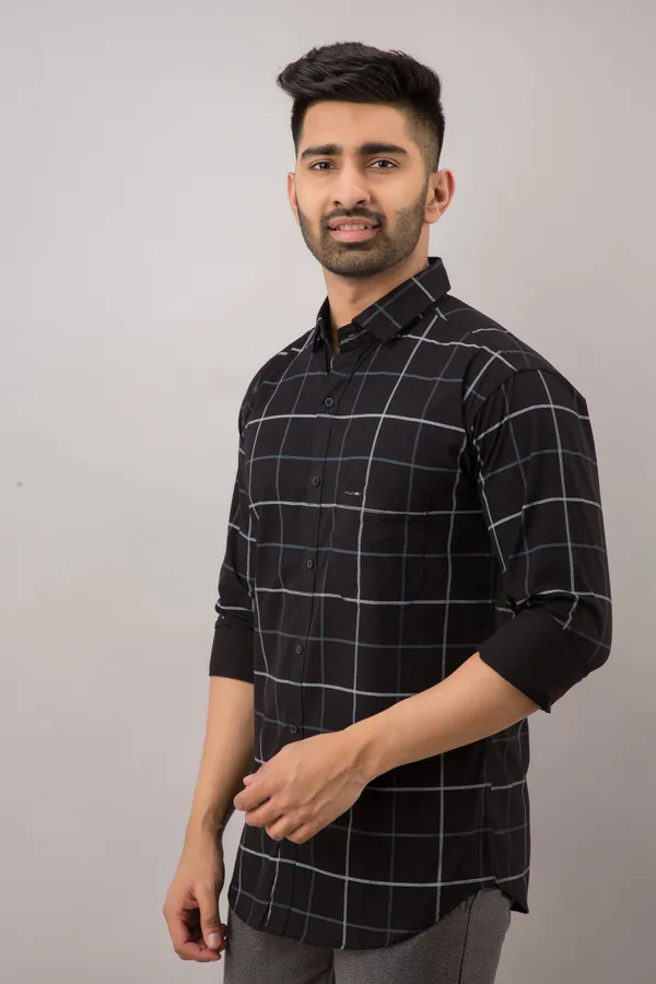 Black_Cotton_Blend_Checkered_Regular_Fit_Shirt_For_Men