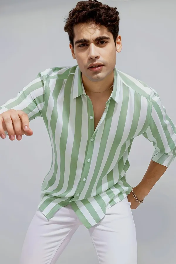 Green_Cotton_Blend_Striped_Regular_Fit_Shirt_For_Men