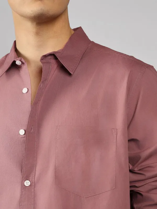 Pink_Cotton_Blend_Solid_Regular_Fit_Shirt_For_Men
