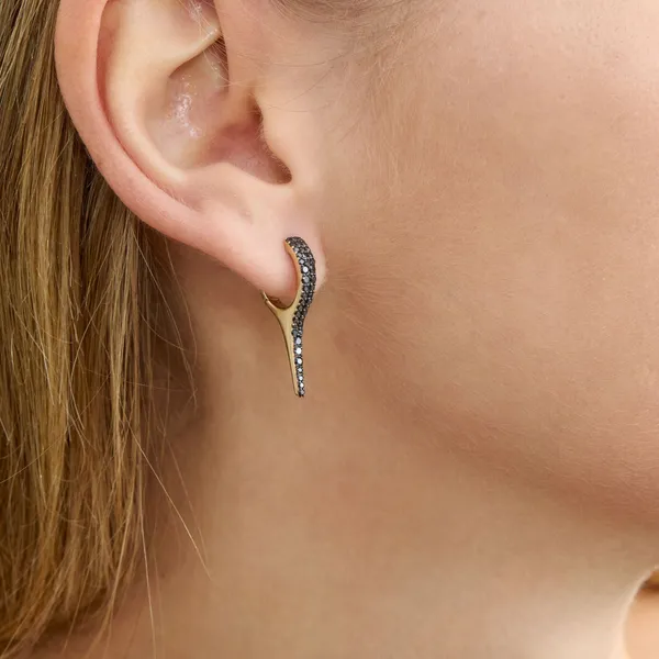 Golden_Metal_Noir_Wave_Huggie_Earrings_For_Women_|_92.5_Sterling_Silver