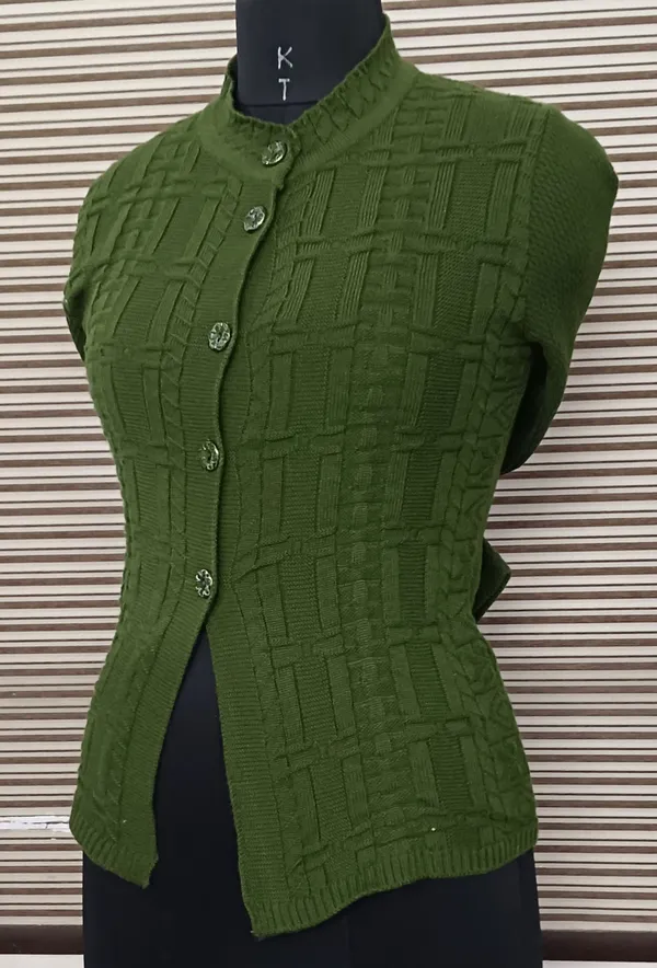 Dark_Green_Cotton_Blend_Regular_Casual_Sweater_For_Women