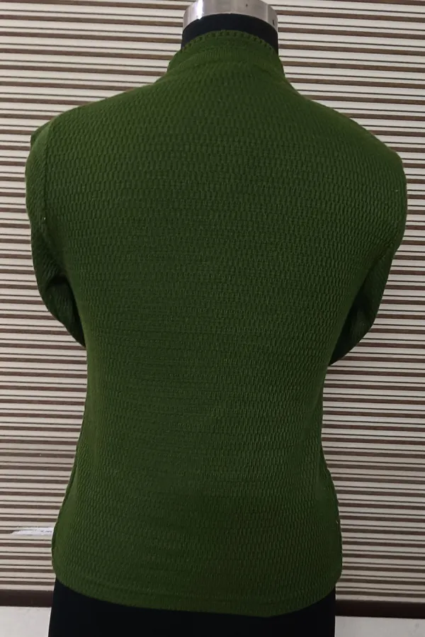 Dark_Green_Cotton_Blend_Regular_Casual_Sweater_For_Women