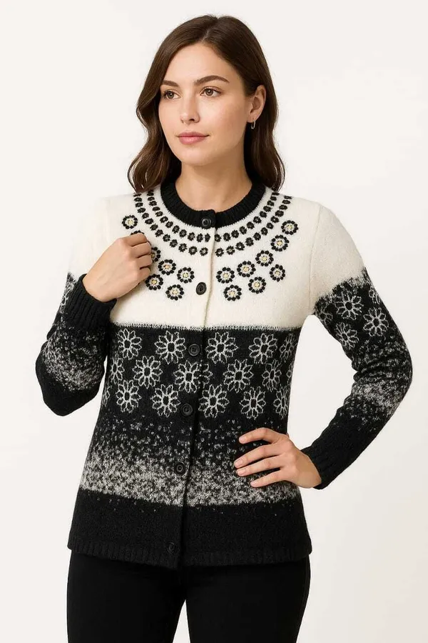 White_&_Black_Cotton_Blend_Regular_Casual_Sweater_For_Women