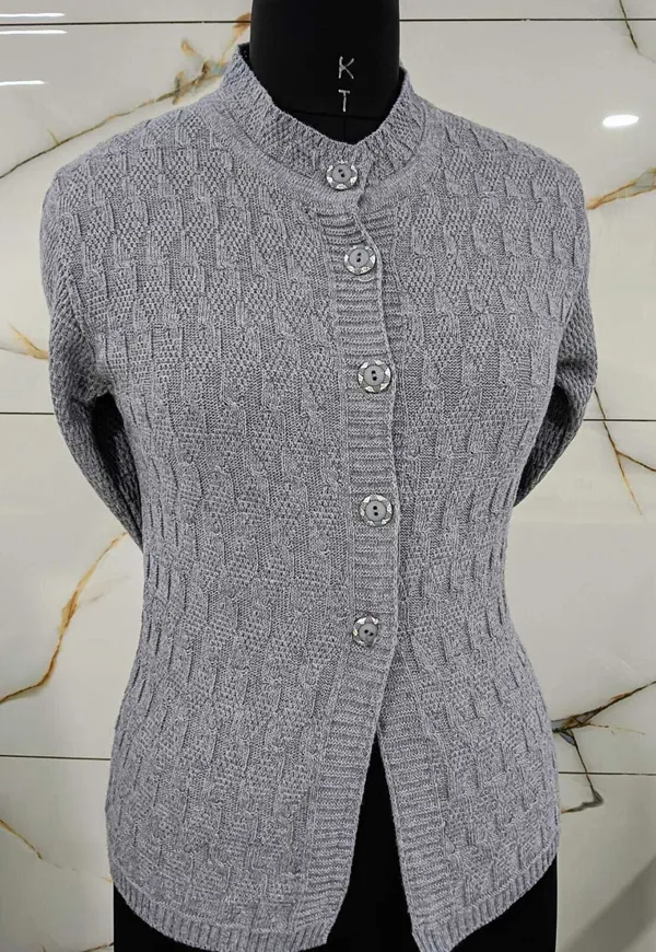 Grey_Cotton_Blend_Regular_Casual_Sweater_For_Women