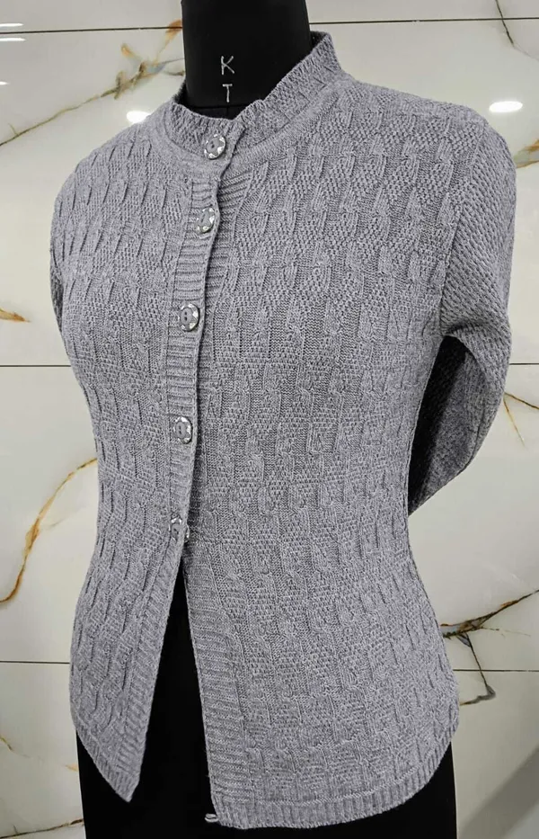 Grey_Cotton_Blend_Regular_Casual_Sweater_For_Women