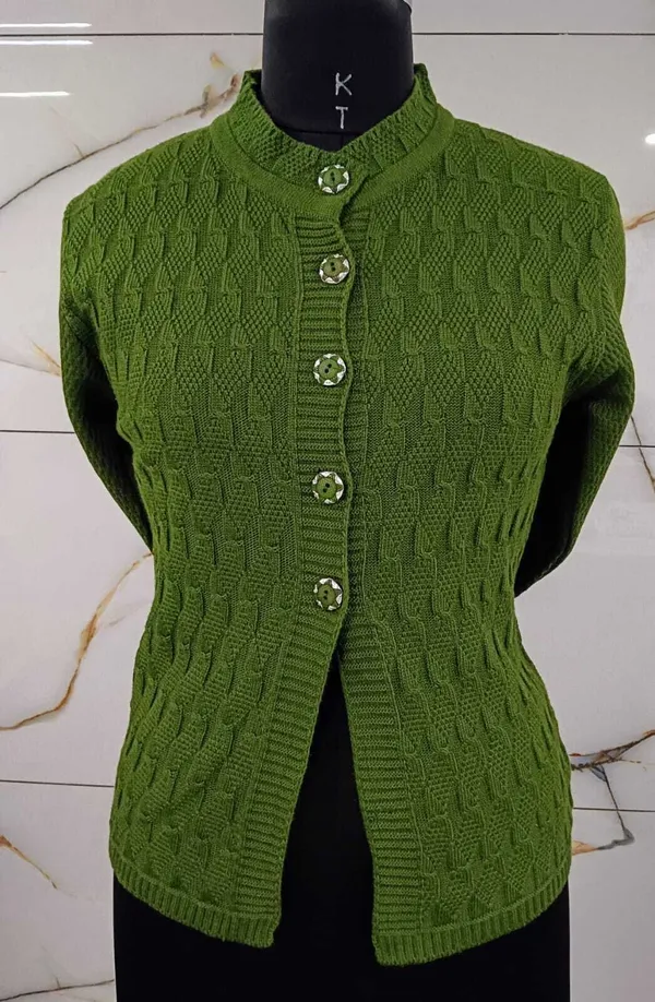 Dark_Green_Cotton_Blend_Regular_Casual_Sweater_For_Women