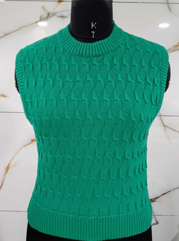 Green_Cotton_Blend_Regular_Casual_Sweater_For_Women