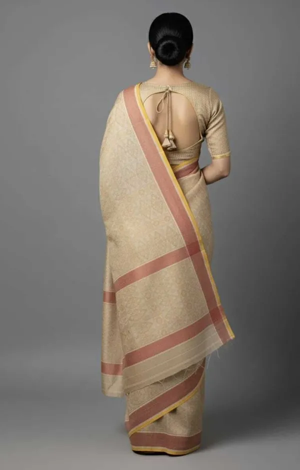 Cream_Silk_Blend_Printed_Daily_Wear_Saree_For_Women