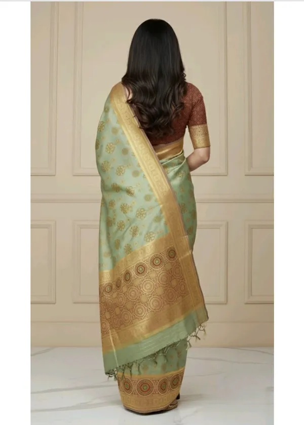 Light_Green_Tissue_Silk_Saree_For_Women