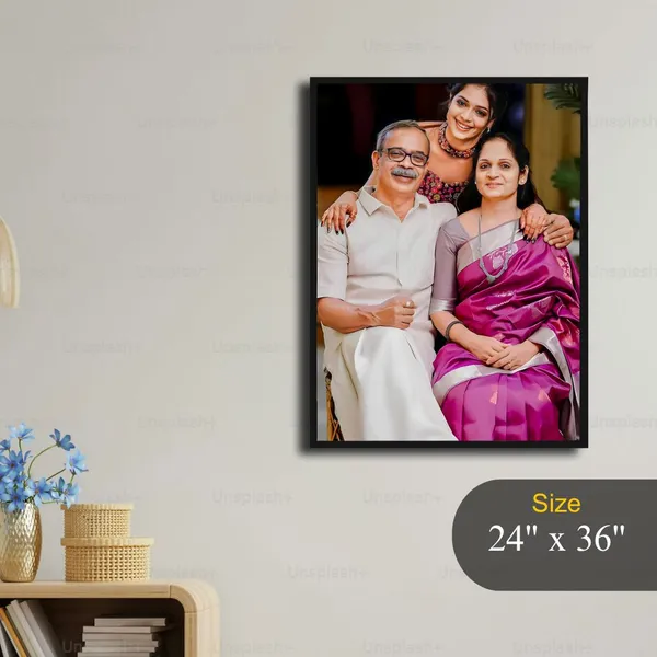 Black_-_Wall__Photo_frame