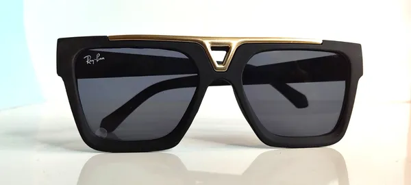 Ray-Ban_Matt_(Black_and_Gold)_UV_Protected_Stylish_Sunglasses_Unisex