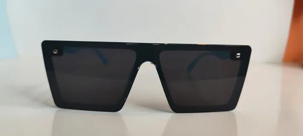 Sports_Blue_Sunglasses_For_Kids(Boys_and_Girls)