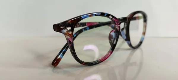 Purple_Mix_Plastic_&_Metal_Round_Shape_Frame_for_Woman