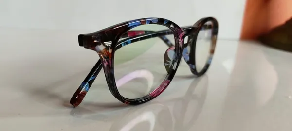 Purple_Mix_Plastic_&_Metal_Round_Shape_Frame_for_Woman