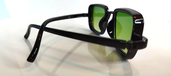 Black_UV_Protection_Sunglasses_For_Kids(Boy_and_Girl)