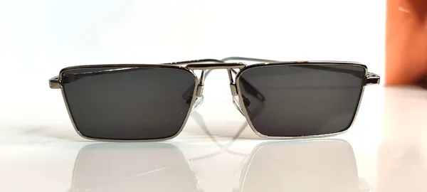 Black_and_Silver_Navigator_Sunglasses_for_Men_and_Women