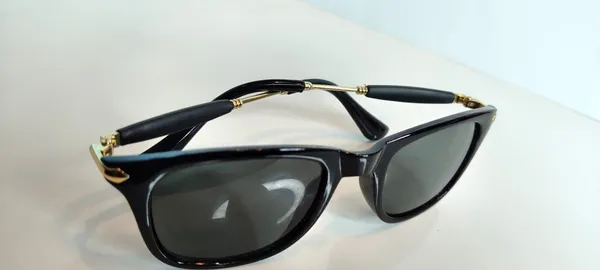 Black_Premium_Square_Sunglasses_for_Men_and_Women