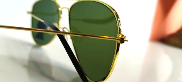 Green/Golden_100%_UV_Protection_Aviator_Sunglasses_for_Men_and_Women