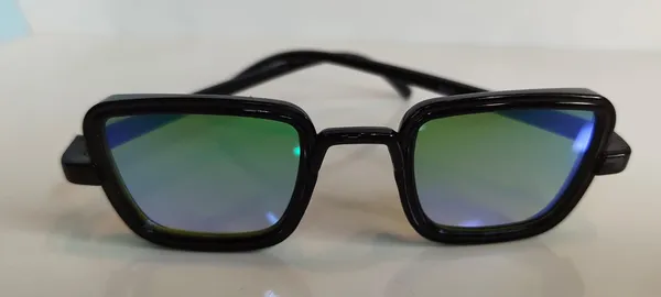 Sunset_Gradient_Style_Black_Polarized_Round_Sunglasses_For_Kids(Boys_and_Girls)